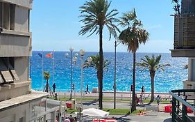 City Center Cute Flat With Sea View One Bedroom